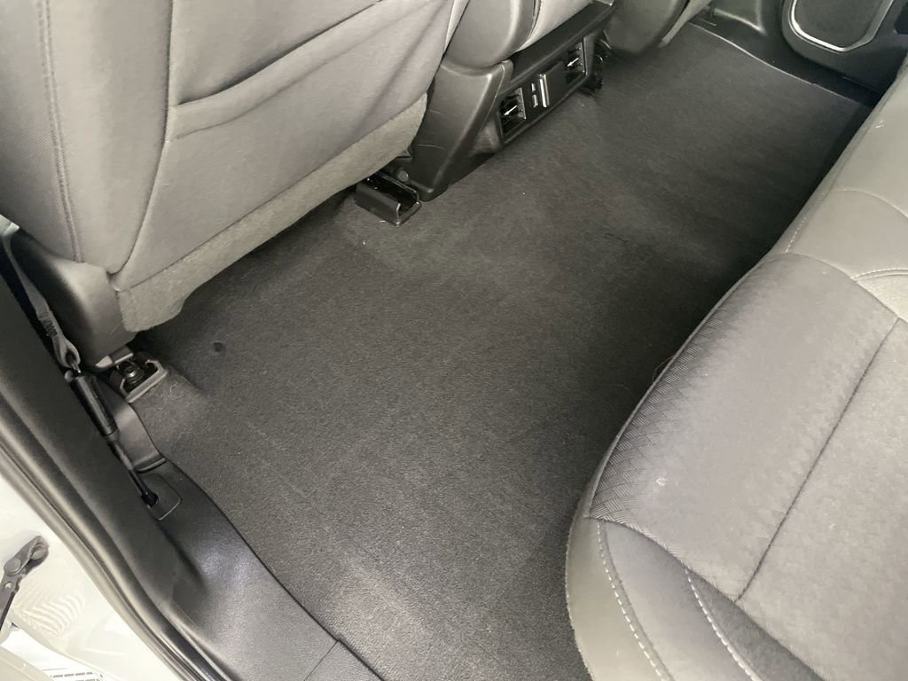 Used 2023 GMC Sierra 1500 Elevation image 35