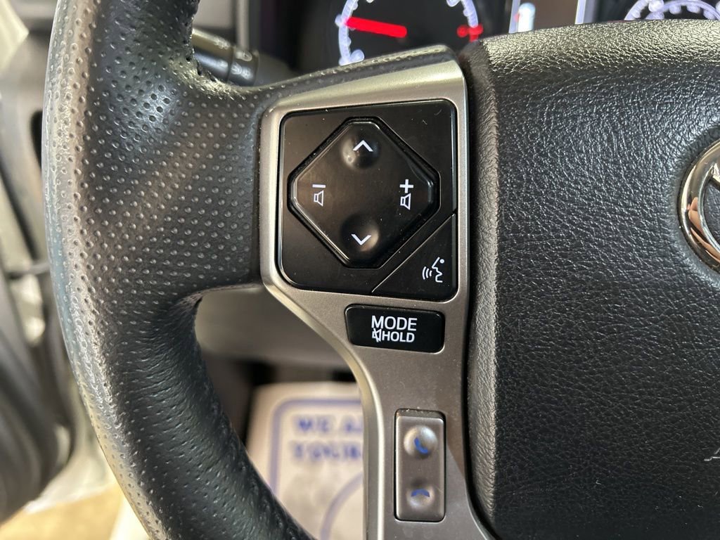 Used 2021 Toyota 4Runner SR5 image 22