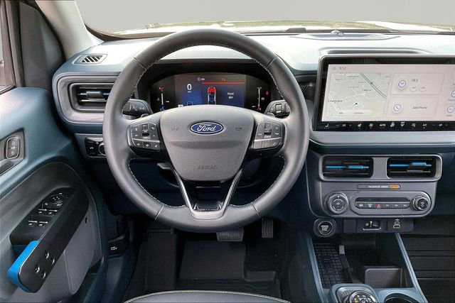 Used 2025 Ford Maverick Lobo image 8