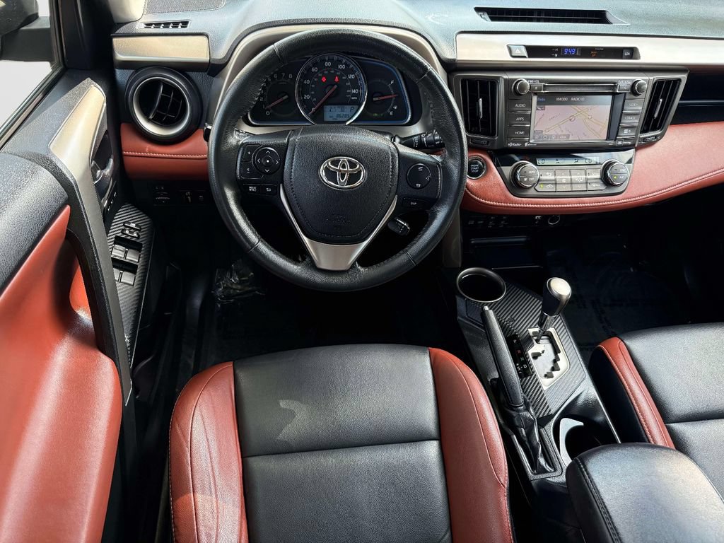 Used 2015 Toyota RAV4 Limited w/ Technology Package AWD/4WD image 11