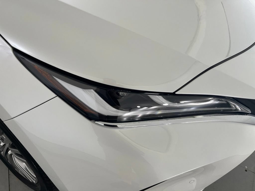 Used 2024 Toyota Venza Limited AWD/4WD image 35