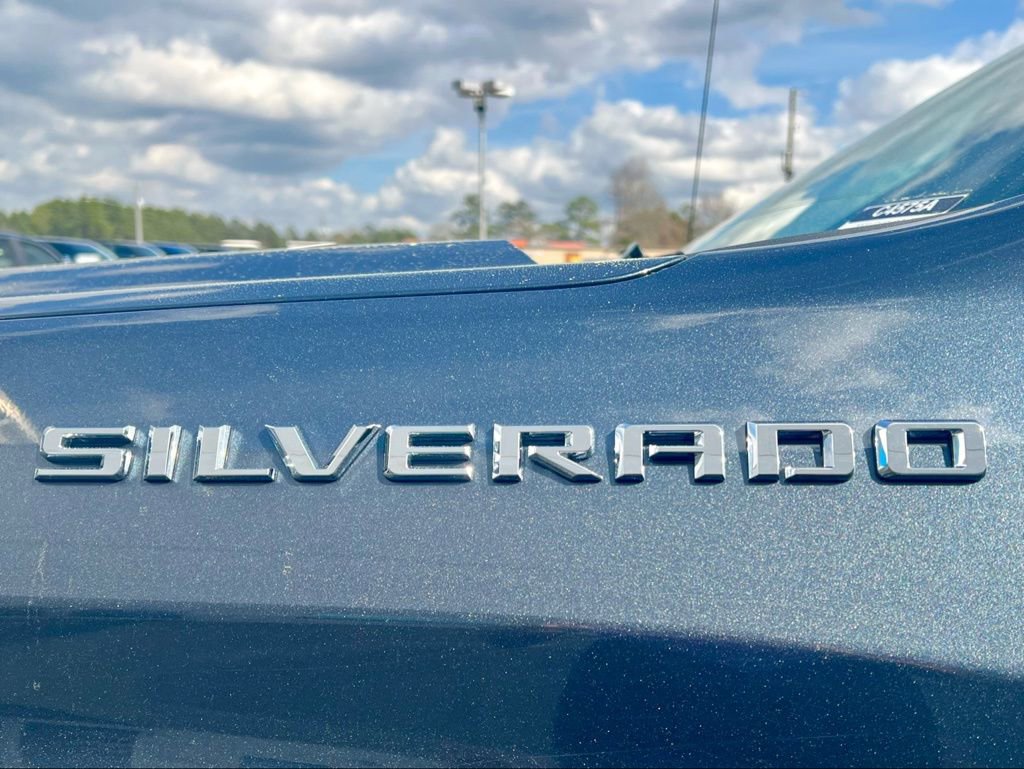 Used 2021 Chevrolet Silverado 1500 RST w/ Convenience Package II image 12