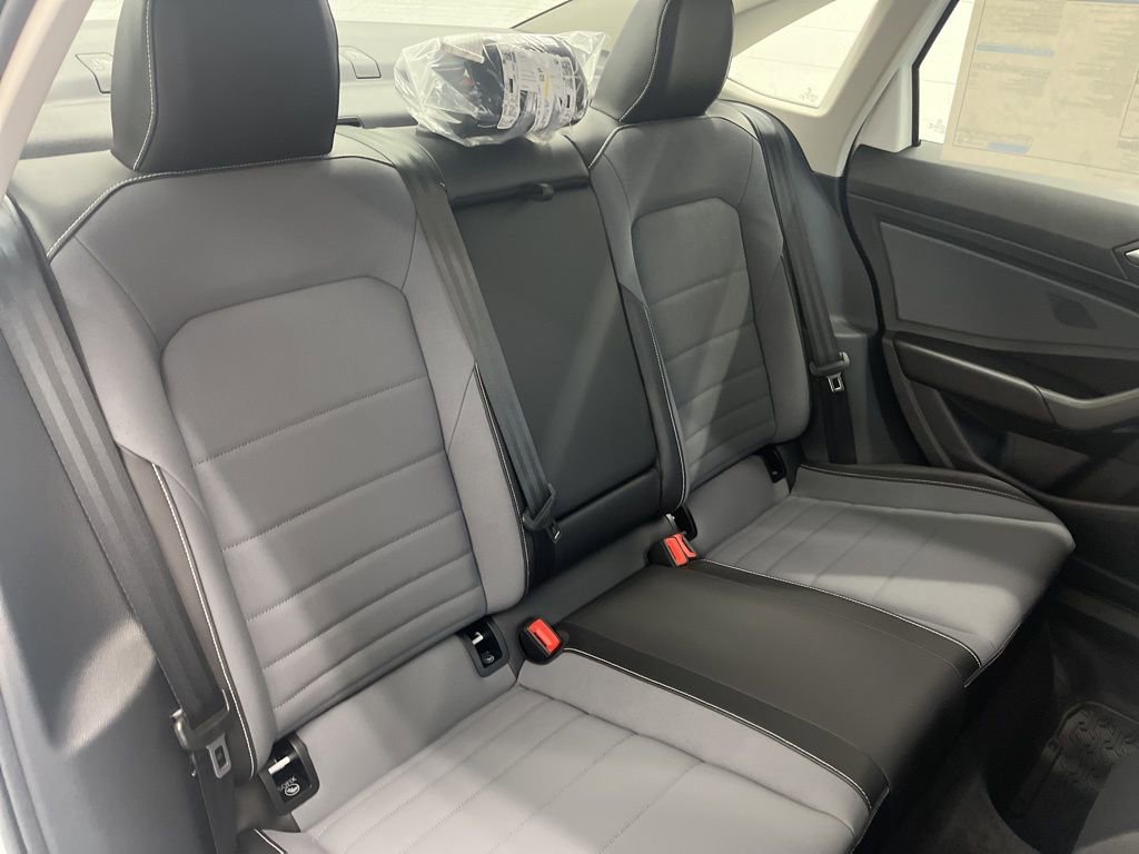 New 2026 Volkswagen Jetta SE image 35