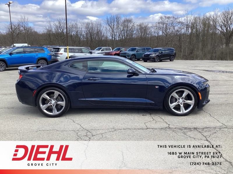 Used 2016 Chevrolet Camaro SS RWD image 8
