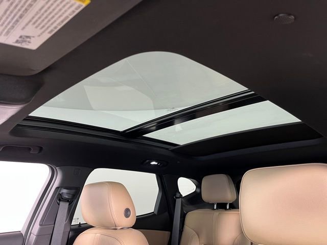 Used 2023 Chevrolet Blazer Premier w/ Enhanced Convenience Package image 18