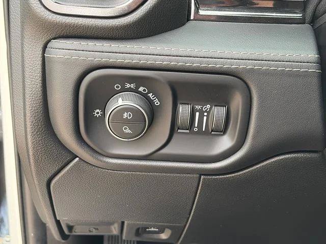 Certified 2022 RAM 2500 Limited AWD/4WD image 23