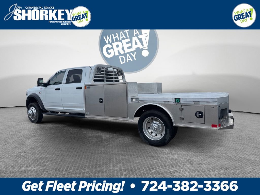 New 2026 RAM 5500 Tradesman w/ Chrome Appearance Group image 3