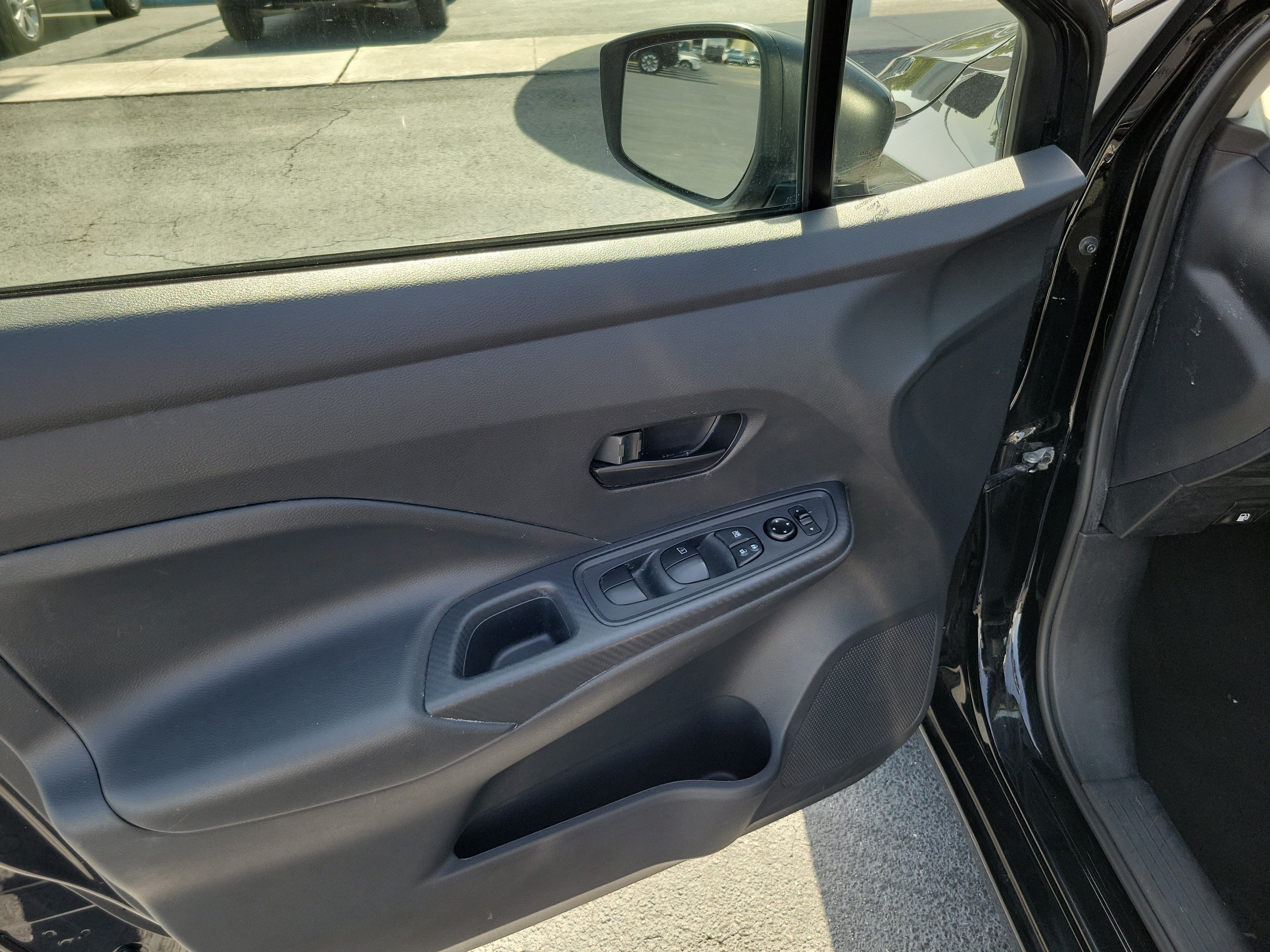 Used 2024 Nissan Versa S w/ S Plus Package FWD image 16