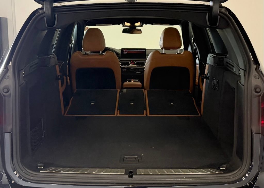Used 2023 BMW X3 xDrive30i w/ M Sport Package AWD/4WD image 29