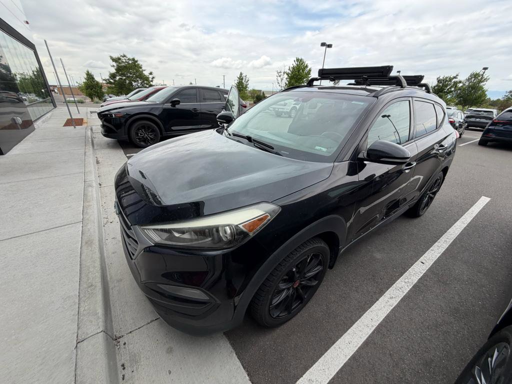 Used 2017 Hyundai Tucson Night FWD image 1