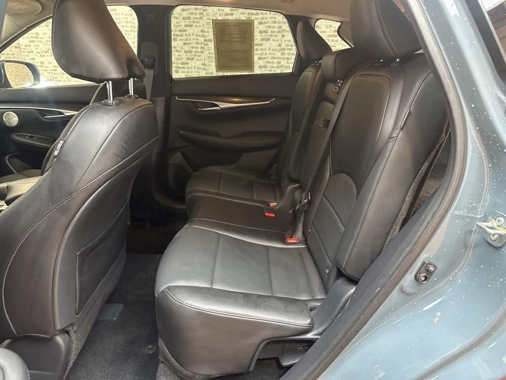 Used 2025 INFINITI QX50 Luxe image 14