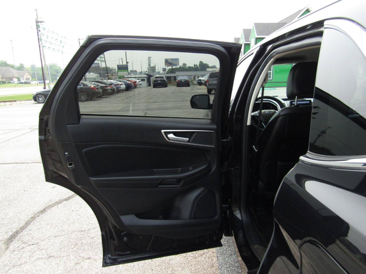 Used 2021 Ford Edge SEL w/ Convenience Package AWD/4WD image 19