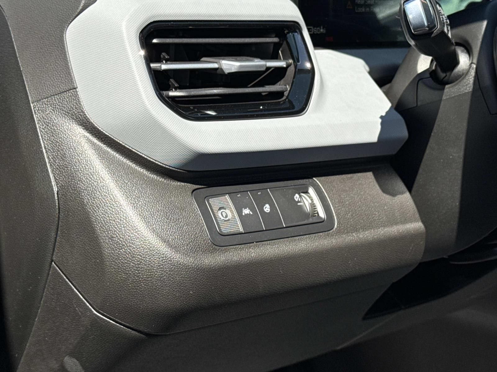 New 2027 Chevrolet Bolt LT w/ Comfort Package FWD image 26