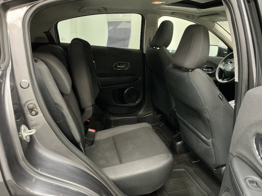 Used 2021 Honda HR-V EX image 24