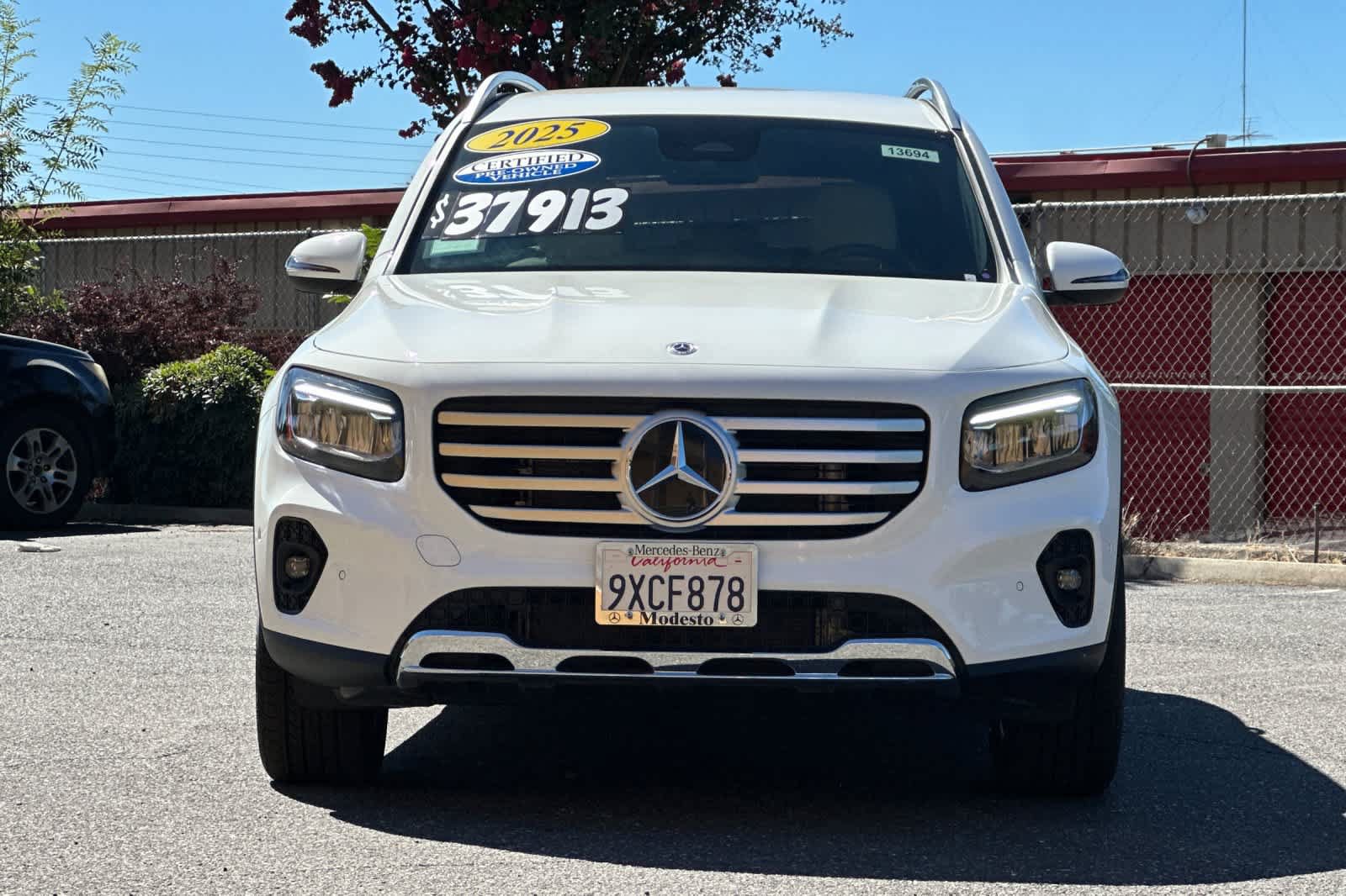 Certified 2025 Mercedes-Benz GLB 250 image 8