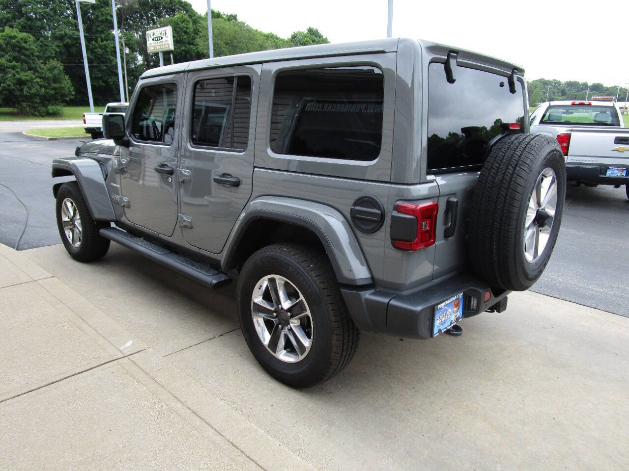 Used 2021 Jeep Wrangler Unlimited Sahara w/ Uconnect 4C Nav & Sound Group image 6