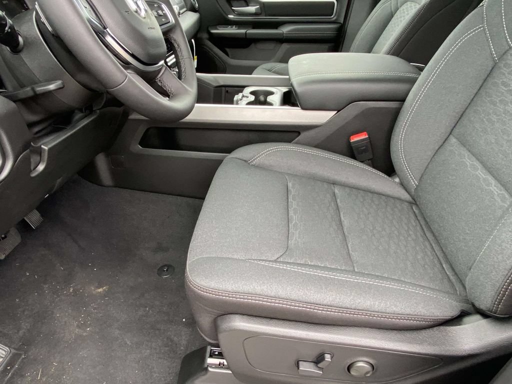New 2026 RAM 1500 Big Horn AWD/4WD image 42