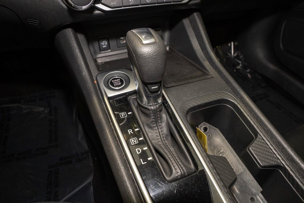 Used 2024 Nissan Sentra SV image 15