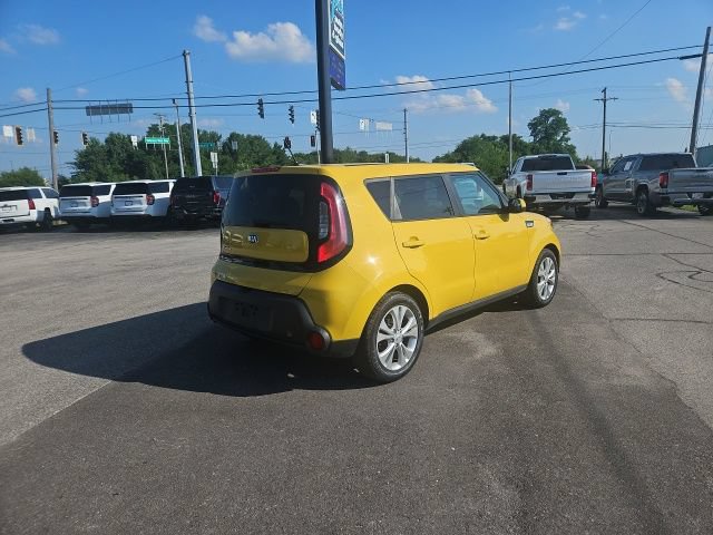 Used 2015 Kia Soul + FWD image 6