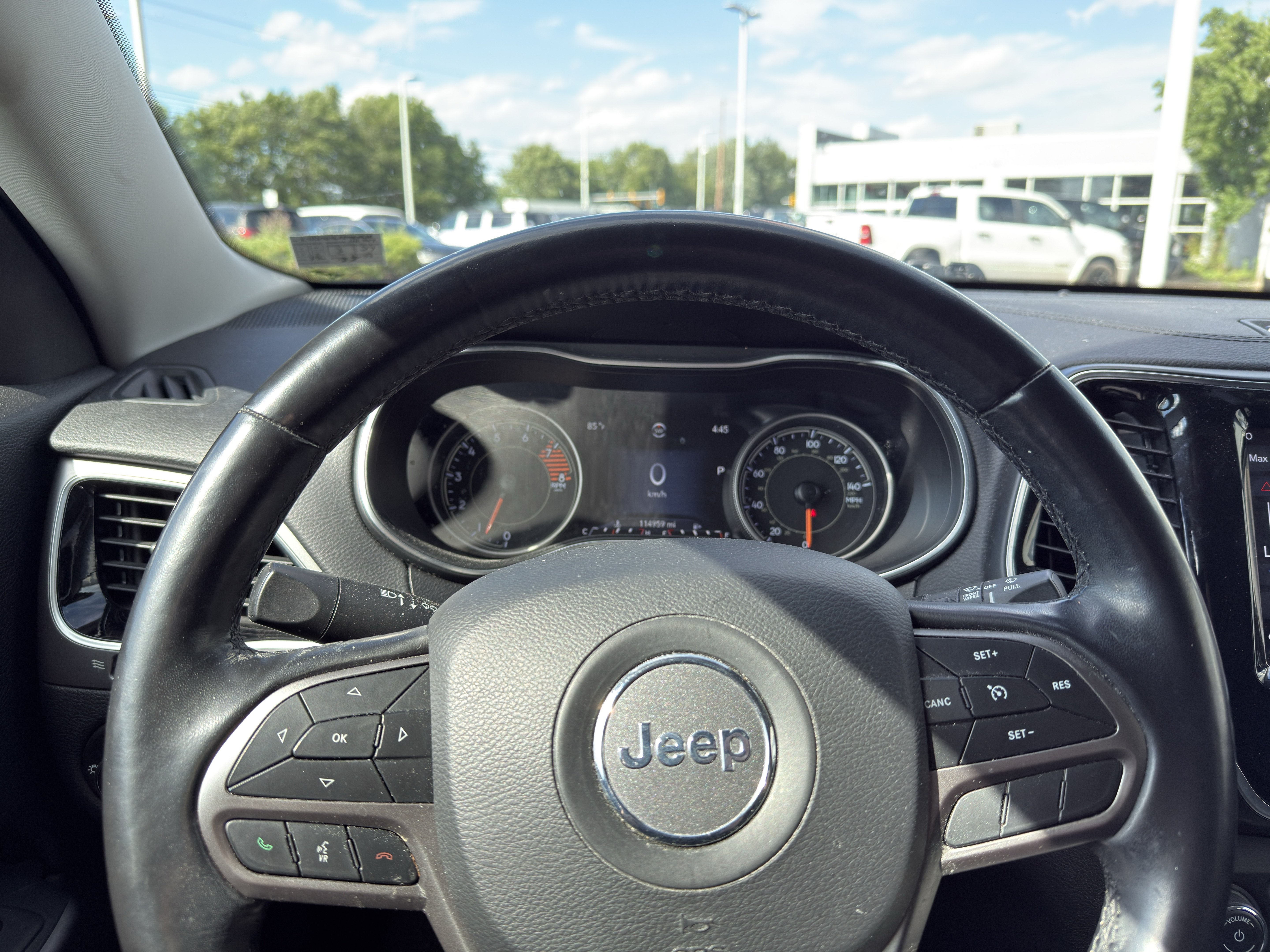 Used 2020 Jeep Renegade Latitude w/ Popular Equipment Group AWD/4WD image 15