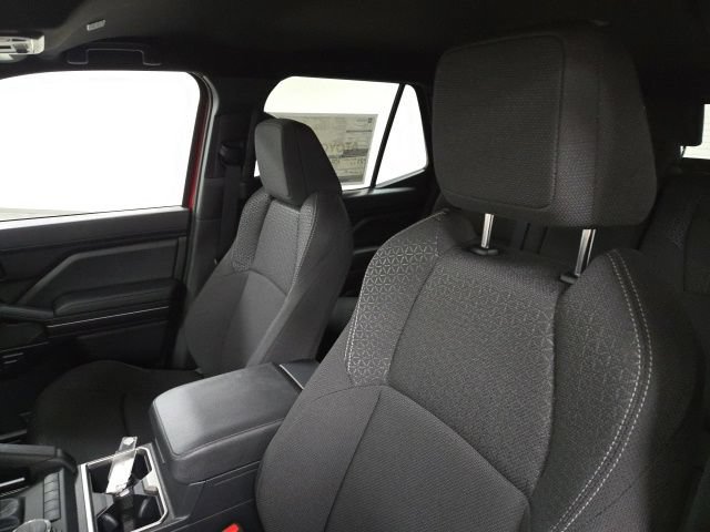 New 2026 Toyota 4Runner SR5 AWD/4WD image 21