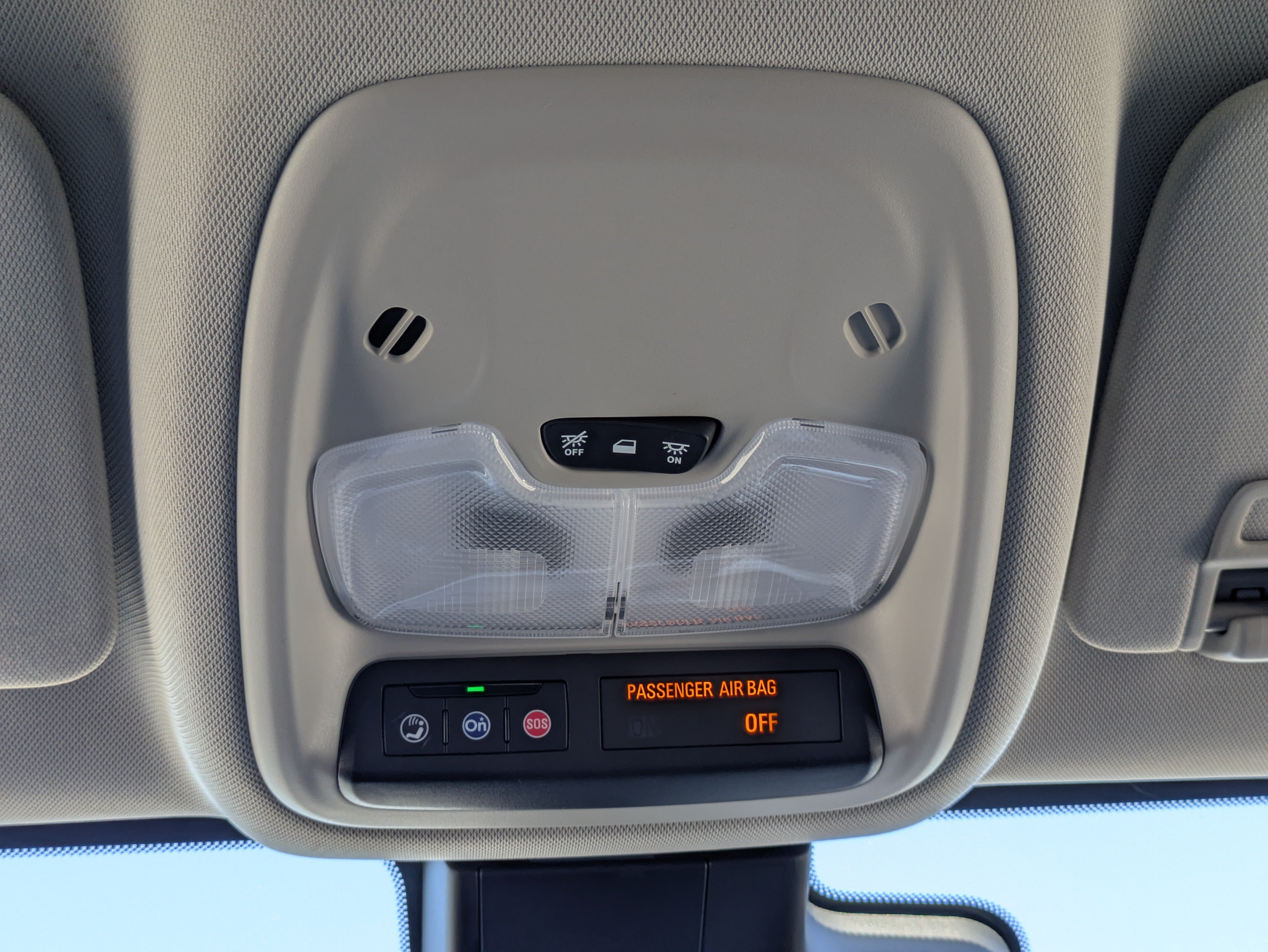 Used 2025 Buick Encore GX Sport Touring w/ Advanced Technology Package FWD image 35