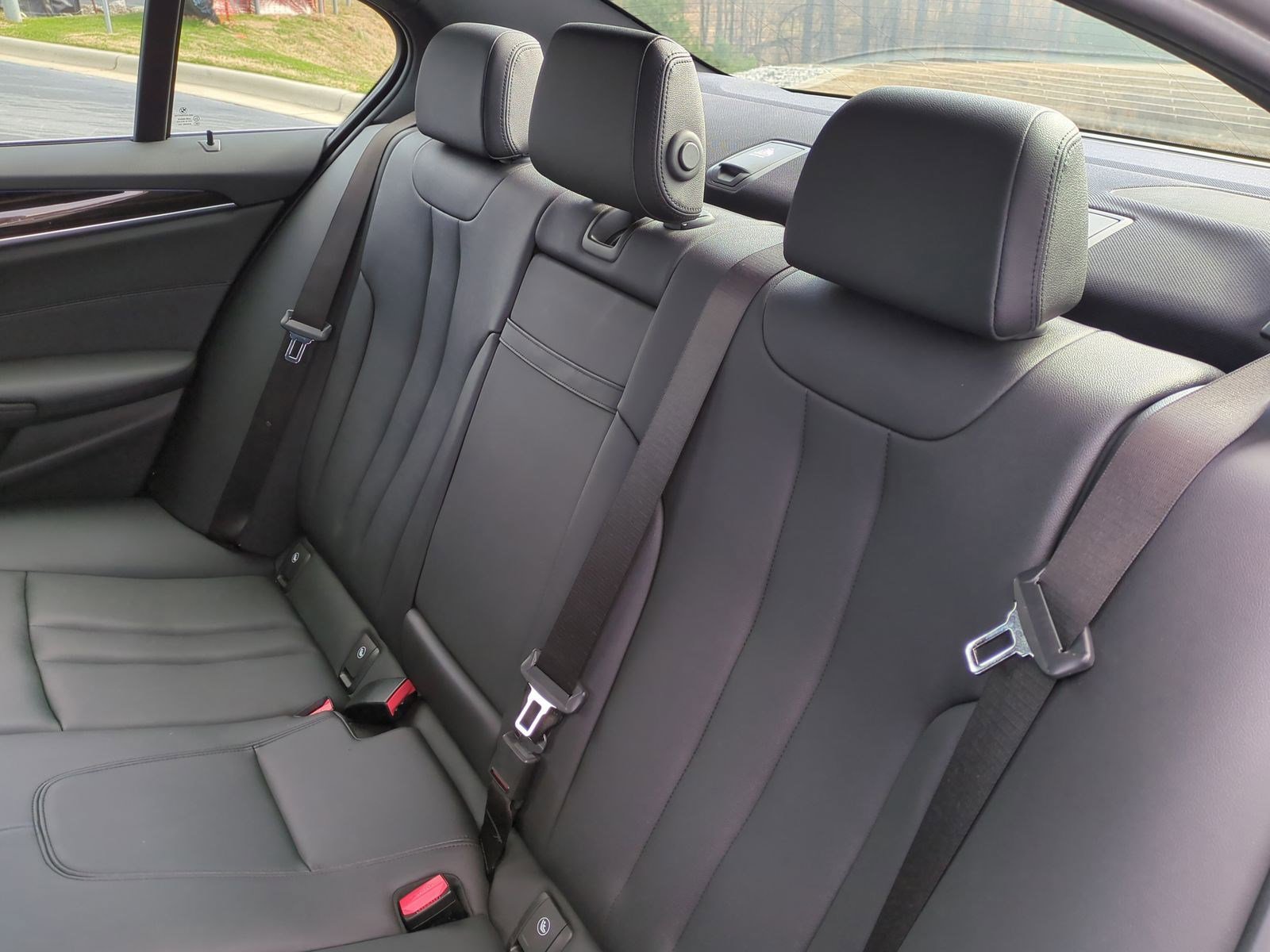 Used 2019 BMW 530e image 31