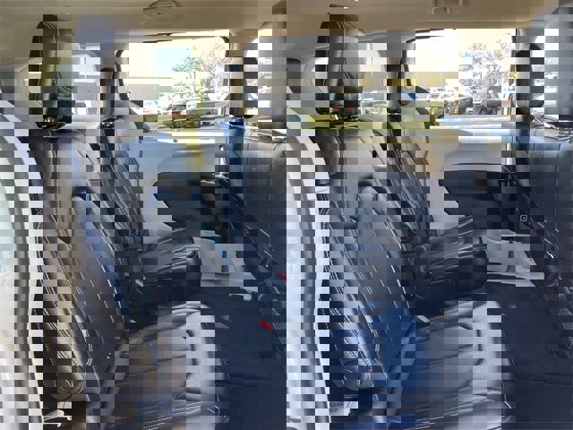 Used 2024 Chrysler Pacifica Touring-L image 26