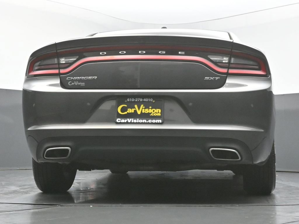 Used 2018 Dodge Charger SXT image 44