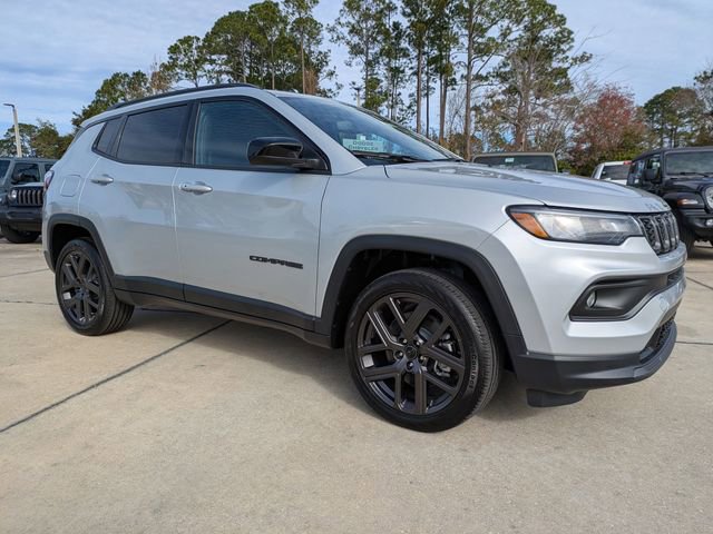 New 2026 Jeep Compass Latitude AWD/4WD image 2