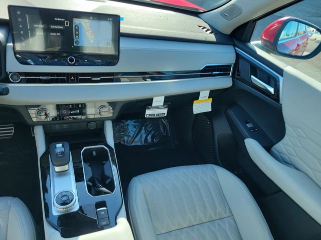 New 2025 Mitsubishi Outlander SEL image 18