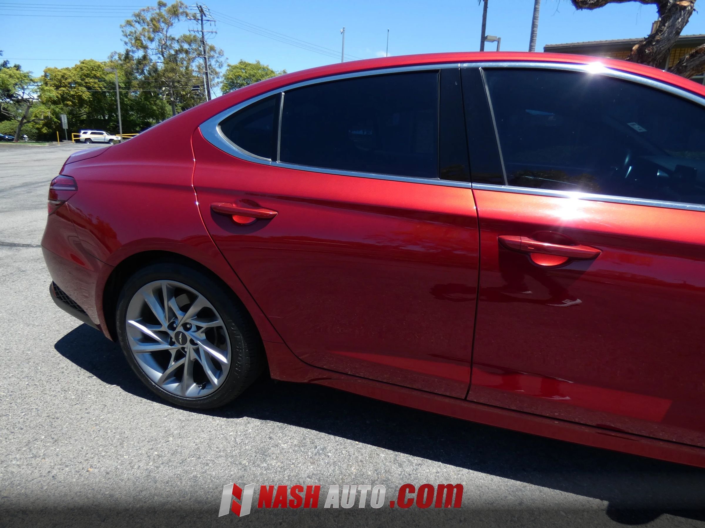Used 2022 Genesis G70 2.0T RWD image 6