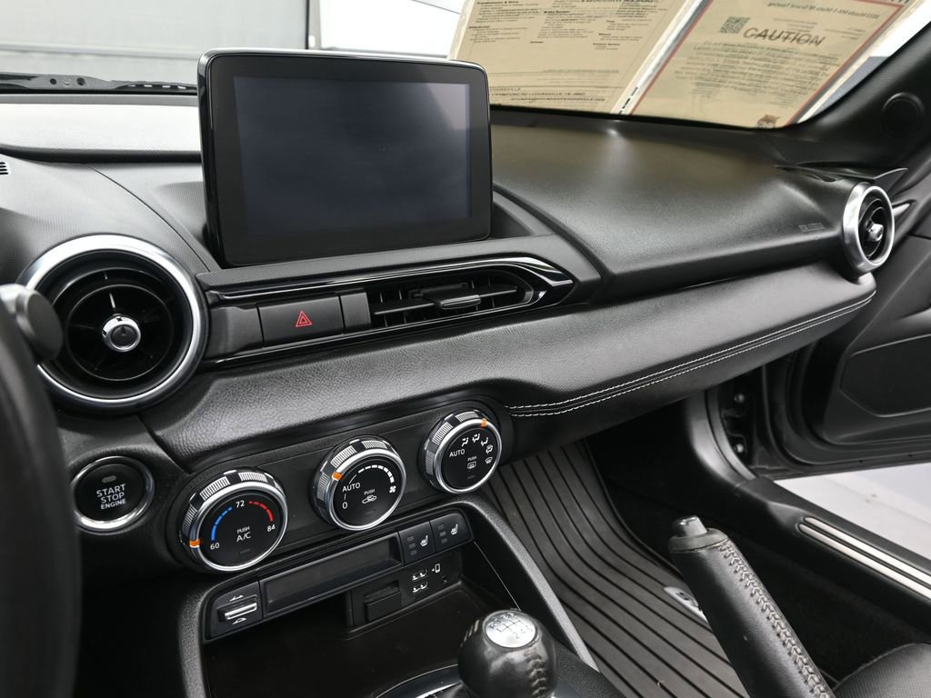 Used 2022 MAZDA MX-5 Miata RF Grand Touring w/ Weather Package image 21