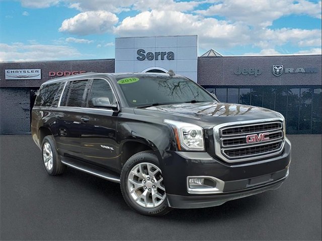 Used 2018 GMC Yukon XL SLT image 1