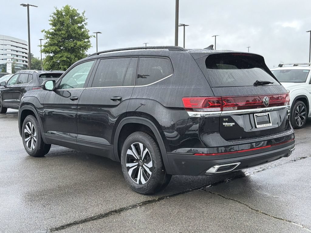 New 2026 Volkswagen Atlas SE FWD image 3