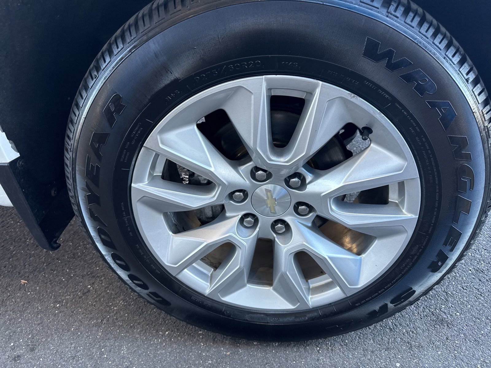 Used 2021 Chevrolet Silverado 1500 Custom image 12