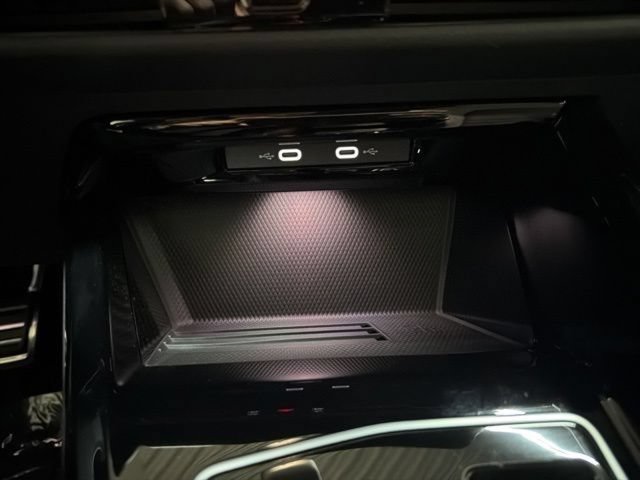 New 2026 Volkswagen GTI SE FWD image 23