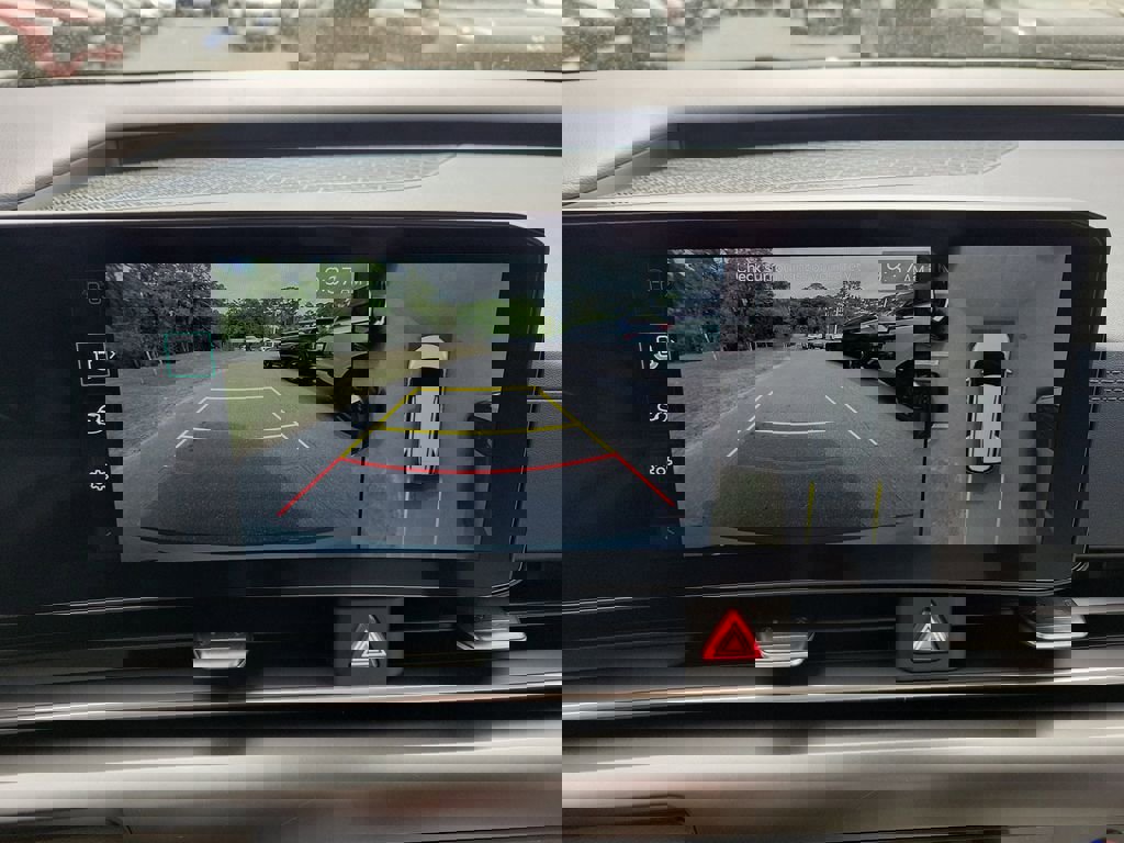 New 2026 Kia Carnival SX FWD image 33