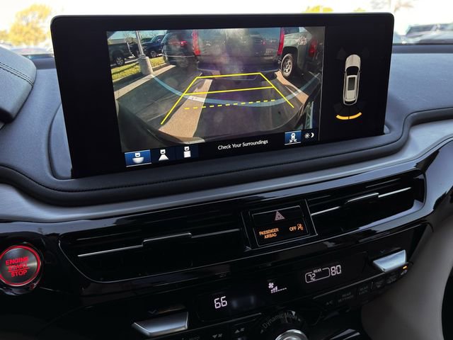 Certified 2025 Acura MDX w/ Technology Package image 18
