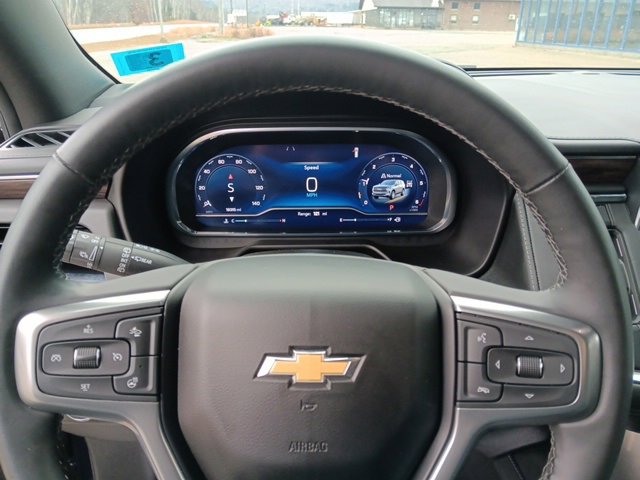 Used 2024 Chevrolet Tahoe LT w/ Luxury Package image 12