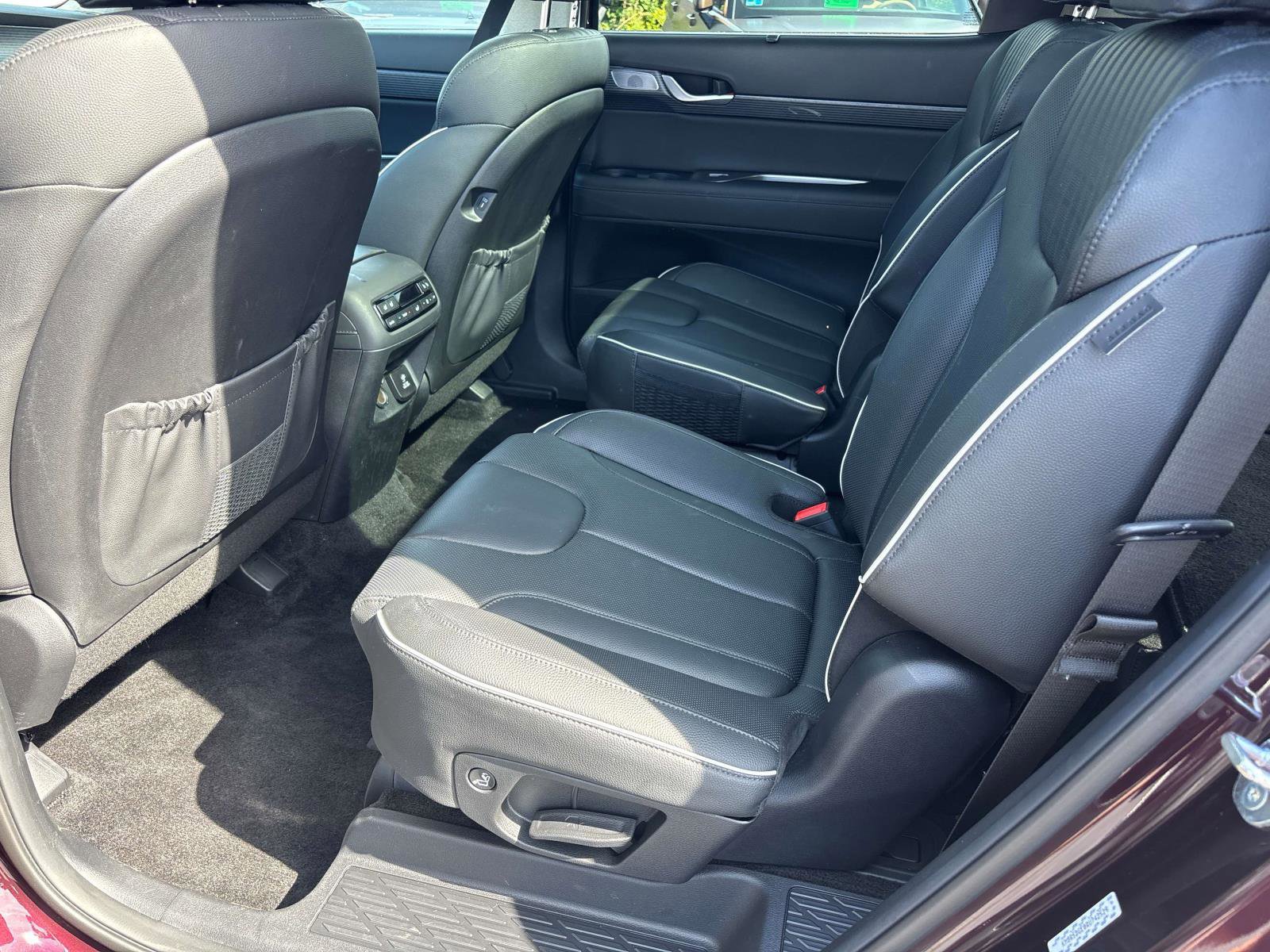 Used 2024 Hyundai Palisade Limited AWD/4WD image 10