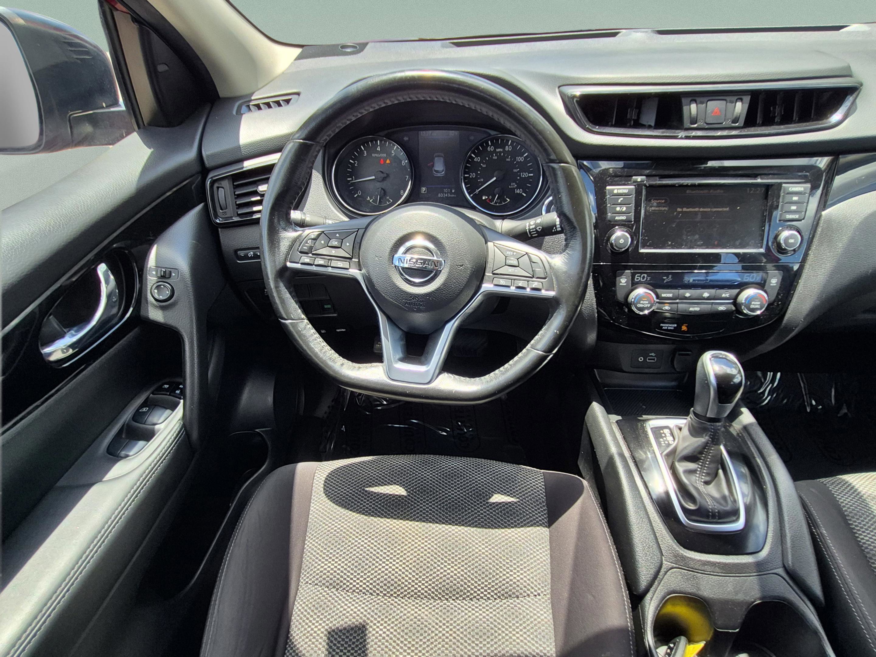 Used 2019 Nissan Rogue Sport SV w/ All-Weather Package AWD/4WD image 14