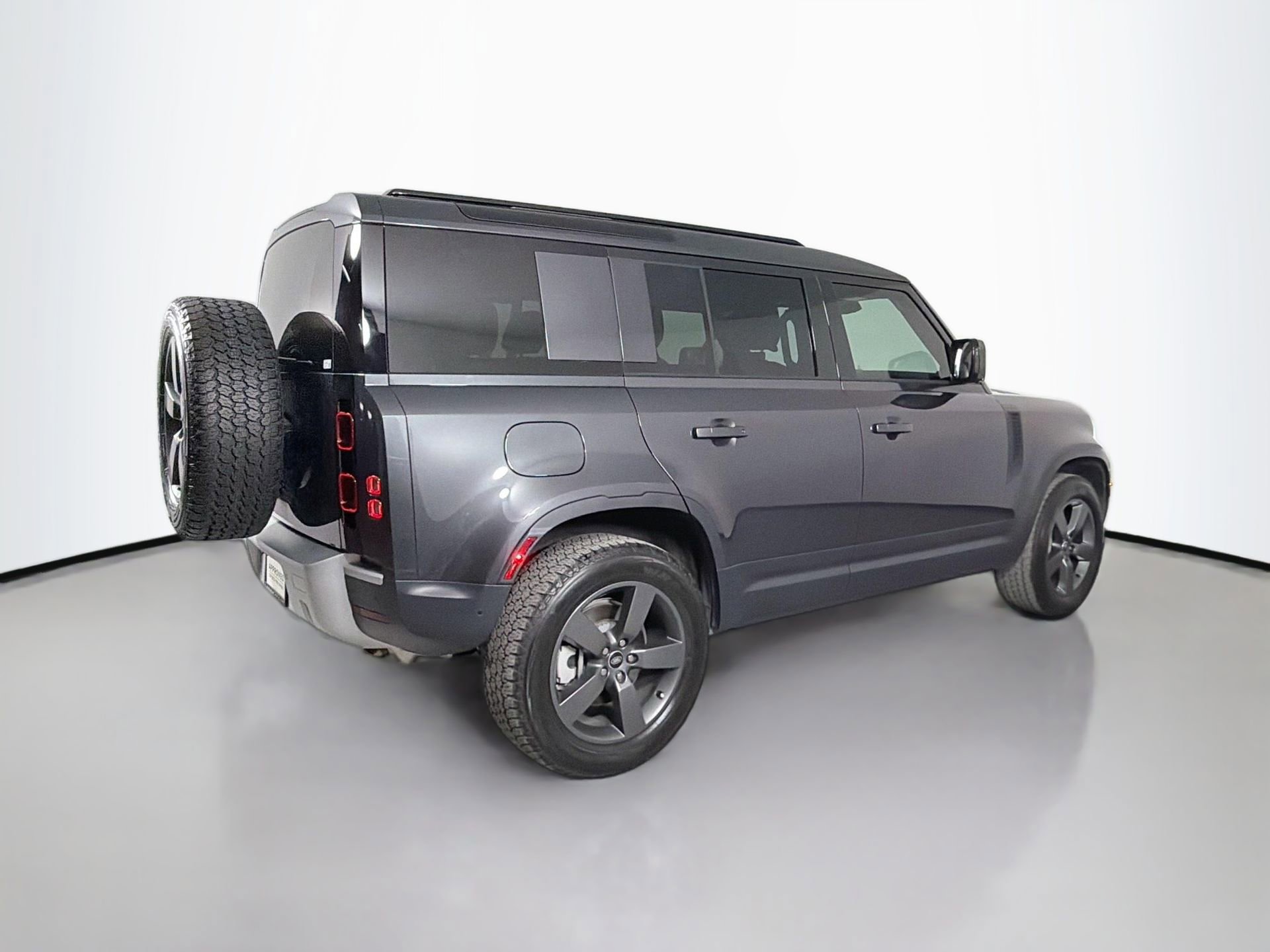 Certified 2025 Land Rover Defender 110 S image 5