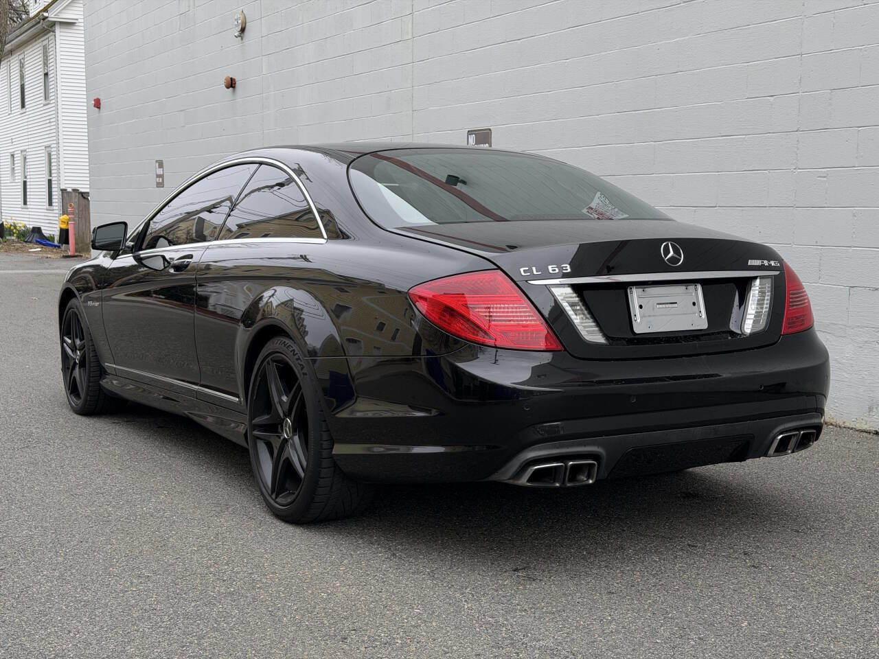 Used 2011 Mercedes-Benz CL 63 AMG image 4