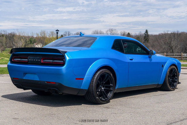 Used 2023 Dodge Challenger SRT Hellcat RWD image 8