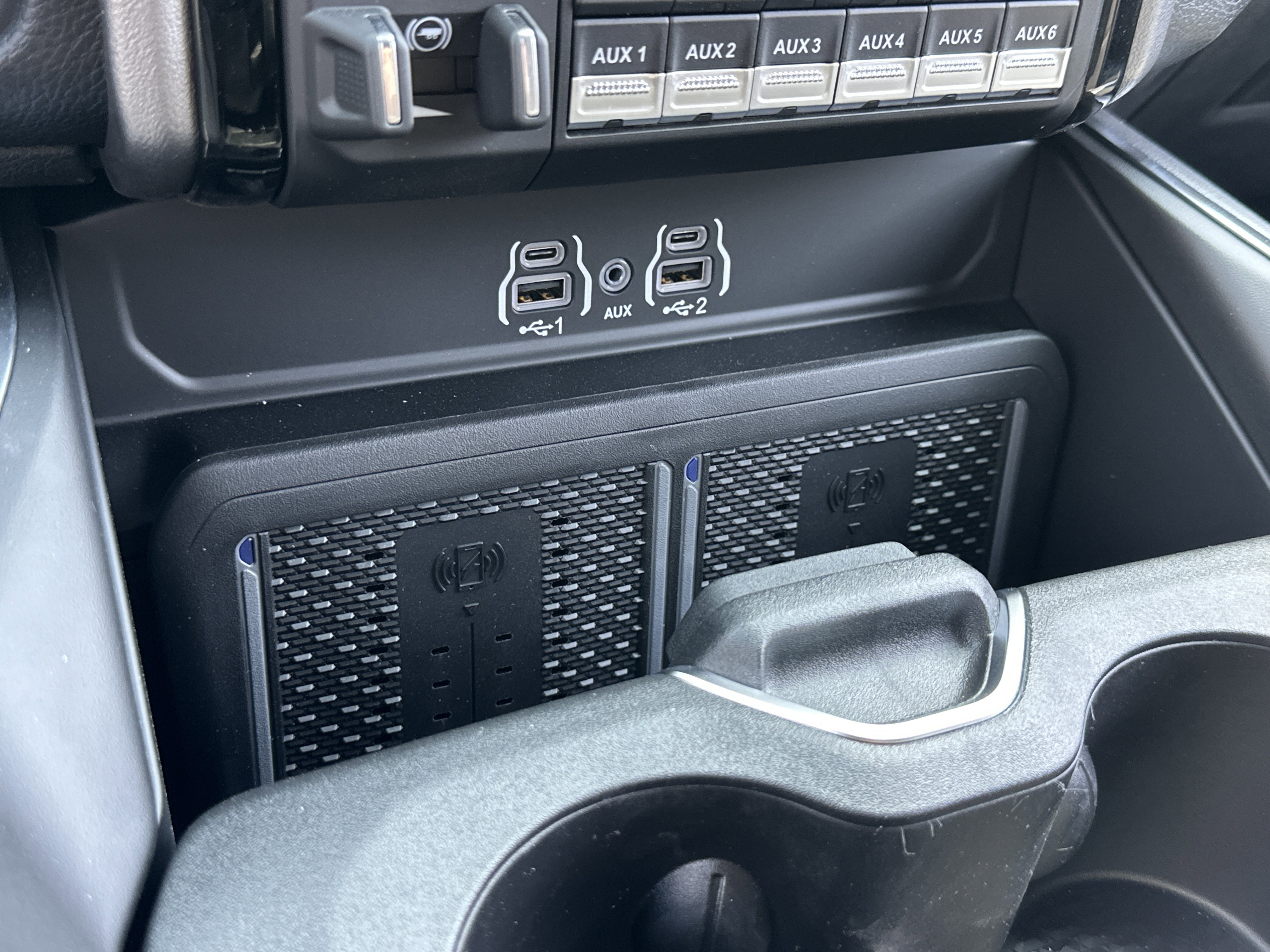 New 2026 RAM 2500 Big Horn AWD/4WD image 7