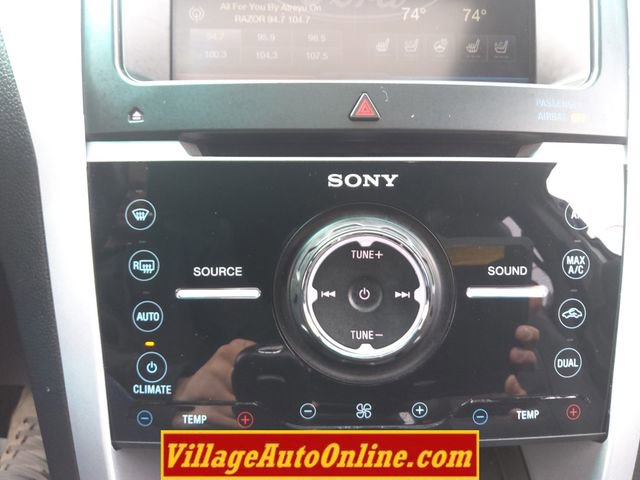 Used 2015 Ford Explorer Limited w/ Equipment Group 301A AWD/4WD image 26