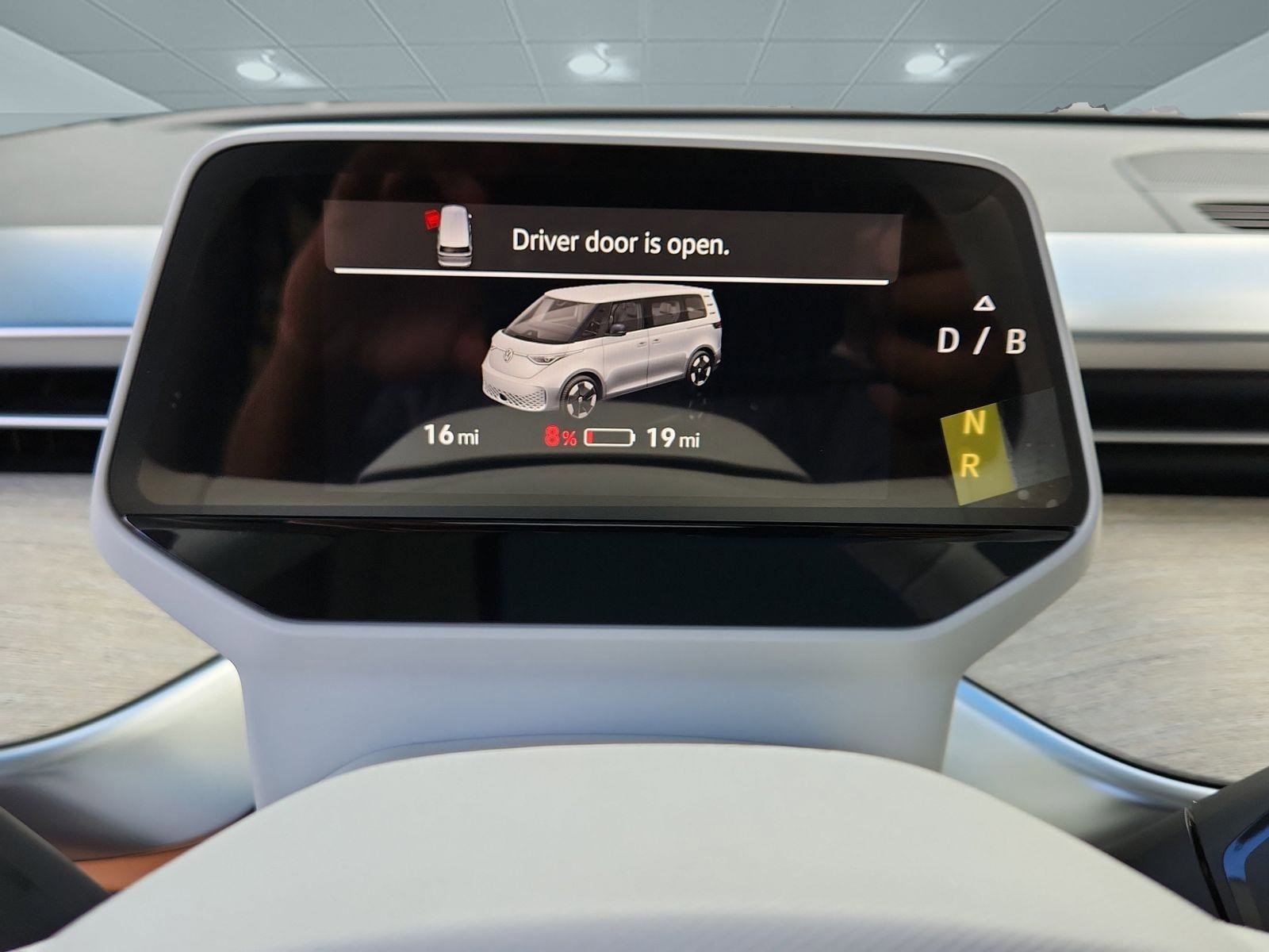 New 2025 Volkswagen ID. Buzz Pro S Plus image 23