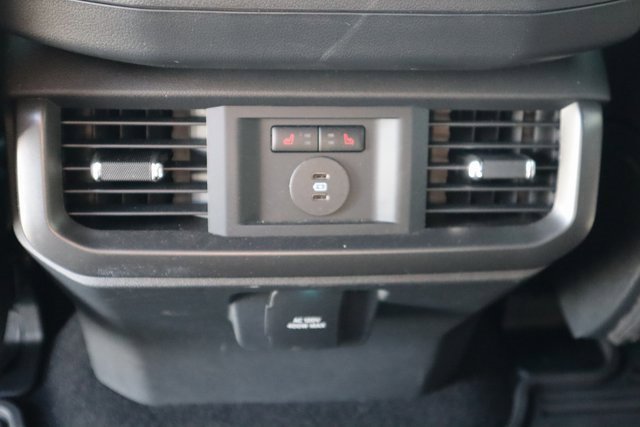 Used 2025 Ford F150 Lariat w/ Equipment Group 502A High image 21