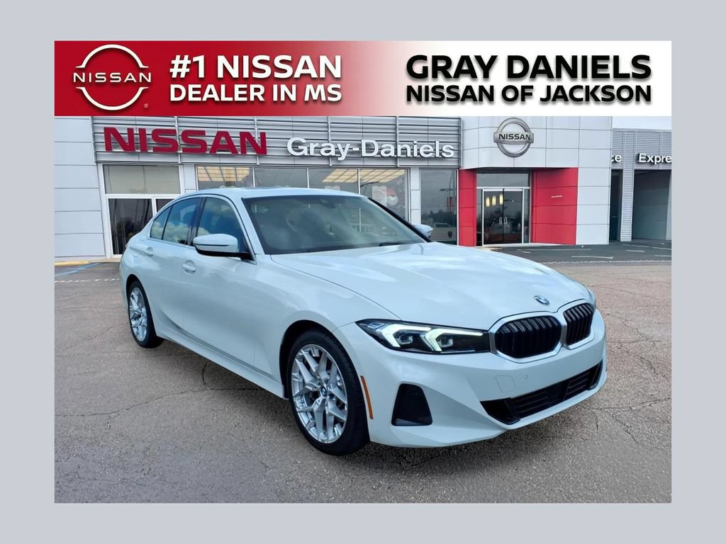 Used 2025 BMW 330i Sedan RWD image 1